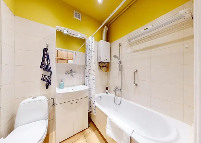 Sunny Corner Saska Kepa