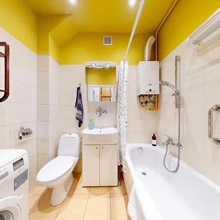 Sunny Corner Saska Kepa