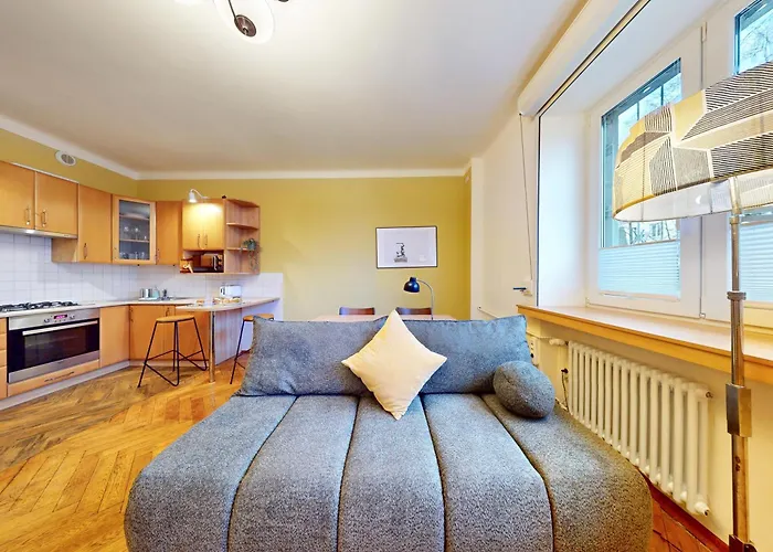 Sunny Corner Saska Kepa * Warsaw